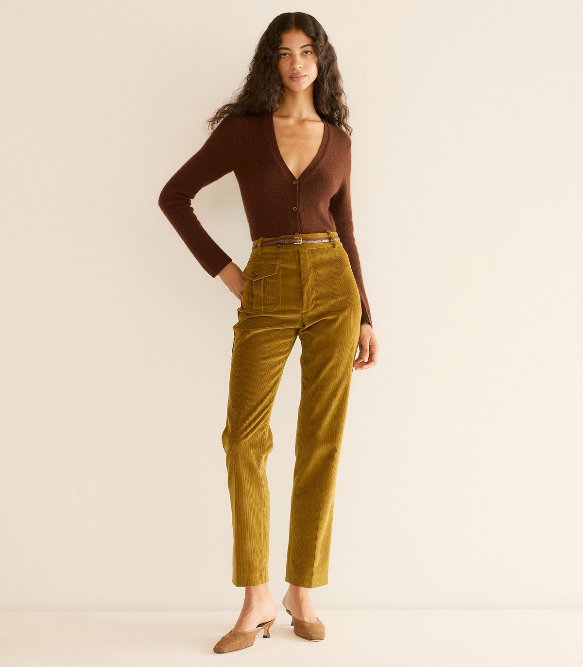 Hartfield Pant in French Olive - view 3