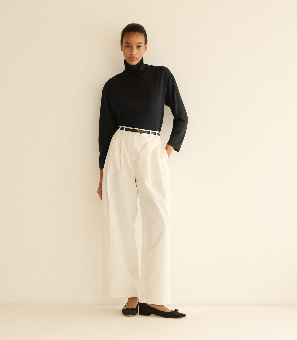 Hawthorn Turtleneck in Black - view 2
