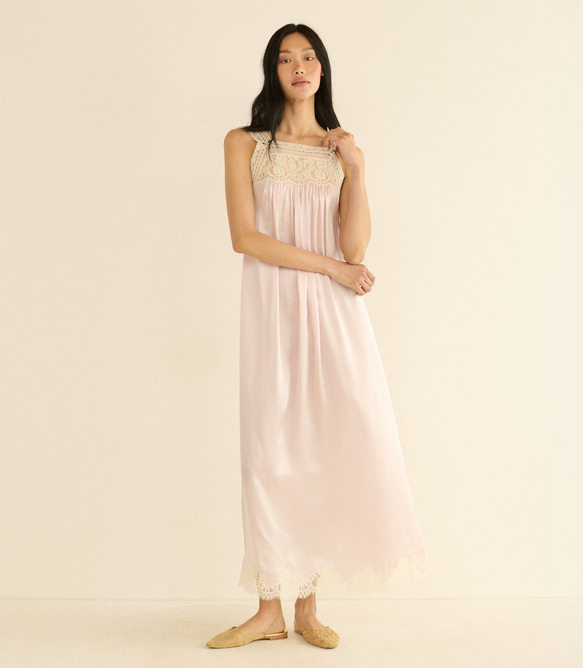 Luciane Dress in Powder Rose - view 4