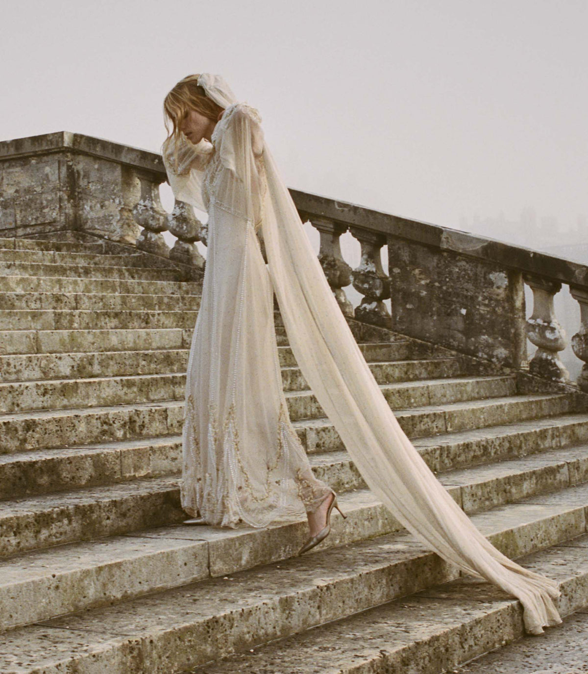 Oliana Anniversary Dress in Jardin D'amboise - view 6